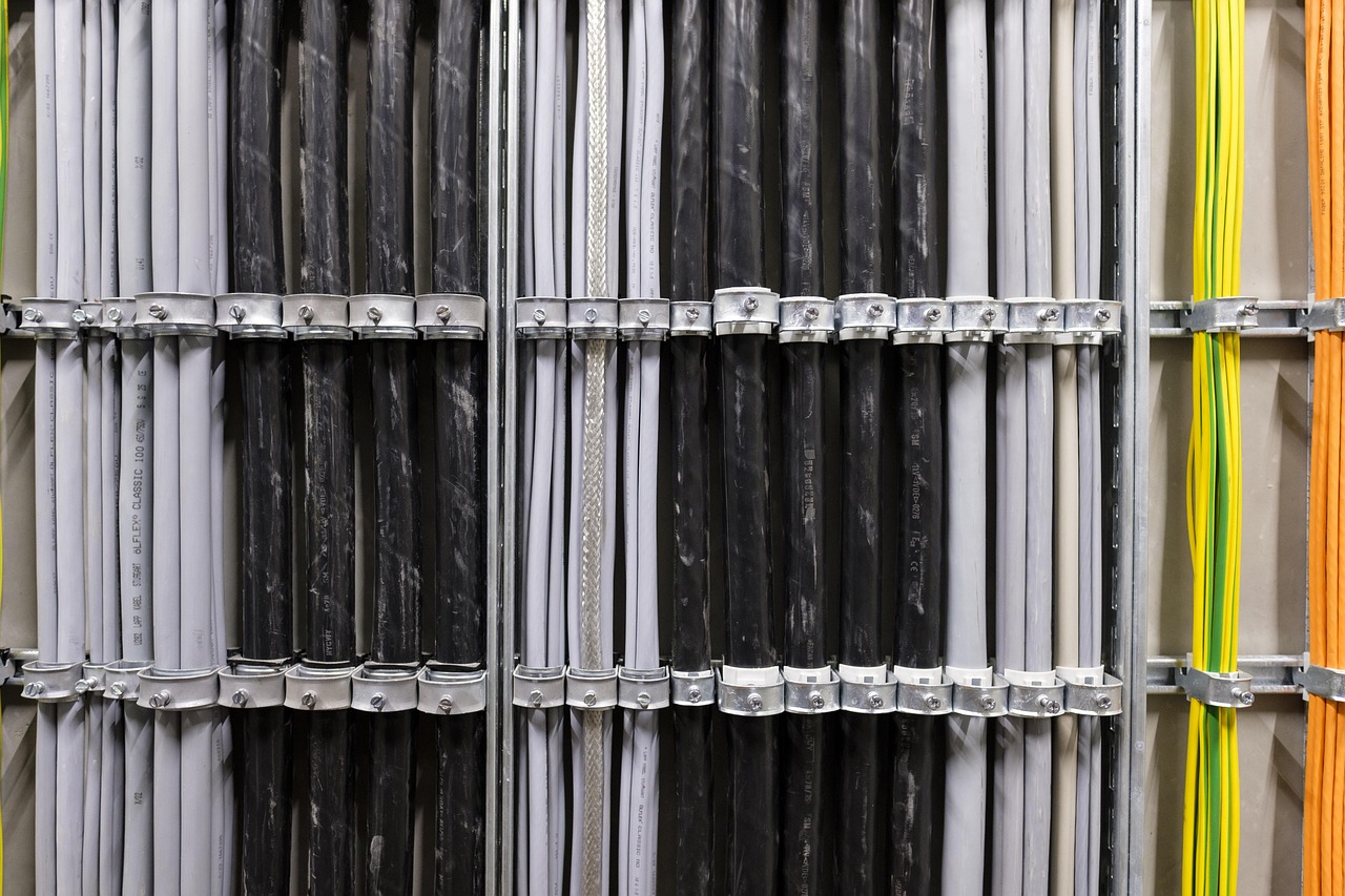 Underground fibre cable installation